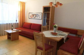 Seeappartement KARL direkt am Ossiacher See mit Pool Haus KMB